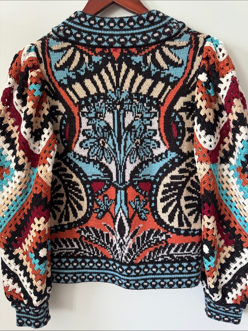 Farm Rio crochet-construction V-neck sweater XXS - Picture 10 of 14